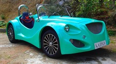 Splněný sen patnáctiletých řidičů! Tohle auto by chtěl každý kluk!