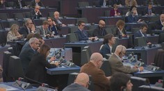 Evropským parlamentem hýbe skandál. Několik europoslanců odposlouchávali