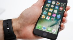 Průšvih Applu. Aplikace v iPhonech umožňovala odposlech