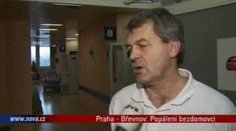 VIDEO: Mezi kontejnery hořeli dva bezdomovci