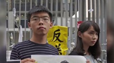 V Hongkongu to vře! Policie zatkla lídry demonstrací, další protest se ruší