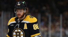 Nepomohly ani body českých hvězd. Boston v NHL schytal debakl