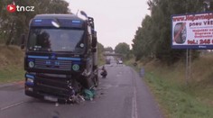 MASAKR NA SILNICÍCH: Od rána zemřela mladá řidička, spolujezdec i chodec