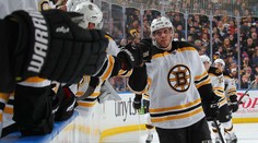 Boston otočil díky Krejčímu! Gól slavili i Sedlák s Palátem