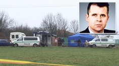 Policisté kopou u Českého Brodu. Hledají oběti Kmotra Mrázka?