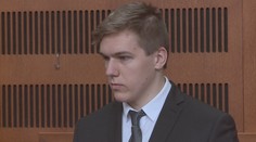 Chlapec měl shodit dívku do rokle, pak skočit za ní! Zrovna se rozešli