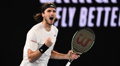 Lehečkovu jízdu ukončil ve čtvrtfinále Tsitsipas. Kvůli zranění končí i Korda