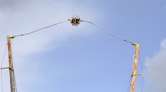 Mladík zemřel na atrakci v lunaparku. Před dopadem letěl víc než 100 km/h