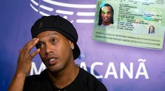 Ronaldinho si užívá luxusu na hotelu, o padělaných pasech prý nevěděl