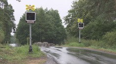 Další nebezpečný přejezd: Vlak projížděl, nehoukal a světla nesvítila