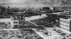 Svět za hranicemi: Výročí jaderného útoku na Hirošimu a Nagasaki