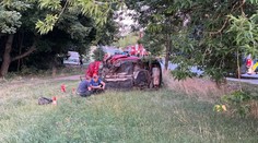 Řidič podle policie schválně smetl auto v protisměru. Zabil sebe a dva další lidi