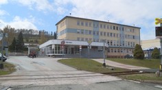 Desítky zaměstnanců mají po změně oleje dýchací problémy