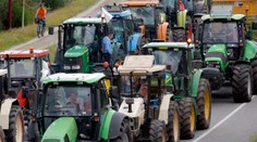 Česko zkolabuje! Traktory zablokují 200 silnic po celé zemi