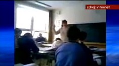 Studenti točí učitele a urážejí je online. "Zábava" ale brzy skončí