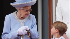 Princ Louis se málem princem nestal. Královna kvůli němu změnila tradici