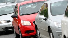 Jak si koupit auto pohodlně a nenaletět prodejci z „ulice“?