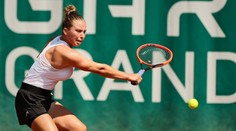Parádní debut pro tenistku Siskovou. Na okruhu WTA se uvedla výhrou s kanárem