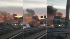 Horor na cestě z Chorvatska! Na dálnici shořel český autobus