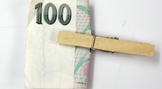 Student Jihočeské univerzity si tiskl peníze přímo ve škole. Hrozí mu 8 let