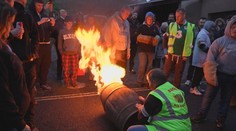Bizarní tradice v anglickém městečku: Při tomto běhu jde lidem o zdraví