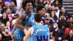 Dalekonosná trefa, která rozhodla zápas! Lamb šokoval celou NBA