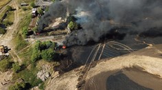 Hasiče zaměstnaly 2 obří požáry. S plameny bojovali dlouhé hodiny