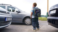 Expert varuje: Na tohle by si měli dát pozor řidiči i rodiče školáků
