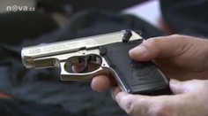 Pražští policisté zatkli gang, který loupil tržby firem
