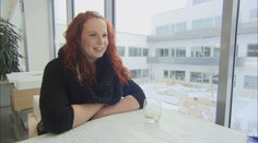 Hanka škytá už dva a půl roku v kuse. Smáli se jí i lékaři, kteří jsou ale bezradní