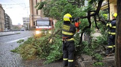 Na Česko se žene další vichřice! Výstraha platí pro všechny kraje