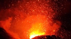 V Itálii se znovu probudila sopka Etna. Letiště ruší lety