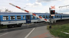 Smrtící přejezdy: Miliardy nezabírají, pomoct má speciální přístroj