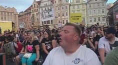 Hudebníci demonstrovali v centru Prahy proti vládě, Zaorálka vypískali