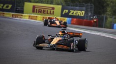 Blamáž v Maďarsku. Norris musel pustit Piastriho do čela, McLaren má double