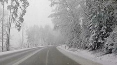 Déšť a sníh bičují Česko. Na některých místech komplikují dopravu