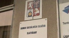 Pomůcky proti sebepoškozování zakázány, ústav řeší další postup