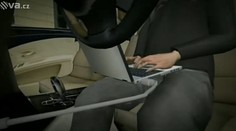 VYCHYTRALÉ! S počítačem kradl auta! TEĎ spadla klec