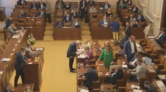 Některé zákony už Sněmovna neschválí. Koalice kritizuje opozici za obstrukce