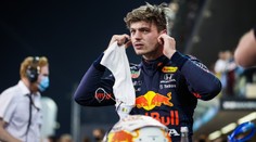 Verstappen v luxusním vozidle jasně překročil rychlost. Policie ho vyšetřuje