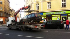 Opilého řidiče po nehodě náháněla policie v restauraci