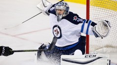 Jeden z nechtěných zase zpátky: Pavelec povolán do NHL!