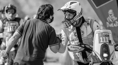 Tragická zpráva na závěr Dakaru. Motorkář nepřežil transport domů