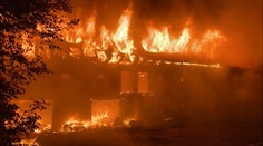 Na Kladensku shořela památkově chráněná budova, škoda jde do milionů