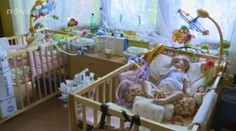 Nemocná Šarlotka a Esterka vzbudily vlnu solidarity, lidé nabízejí pomoc