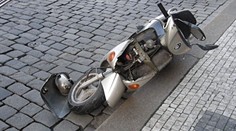 Majitel přistihl zloděje při krádeži skútru! Rozběhl se za ním, zkolaboval a zemřel!