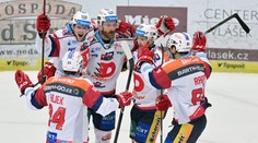 Pardubice přišly o Sedláka, Hradec ale vyprovodily čtyřmi góly a vedou sérii
