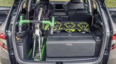 Stvořeno pro cyklisty. Karoq má pračku, sprchu na kolo i dron