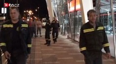 Metro už jezdí, bombu nenašli