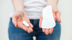 Vložky i tampony zdarma. Skotsko bojuje s menstruační chudobou